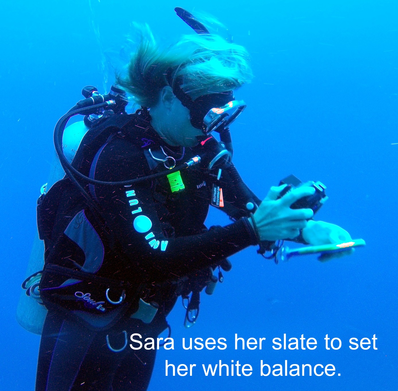 Sara sets white balance